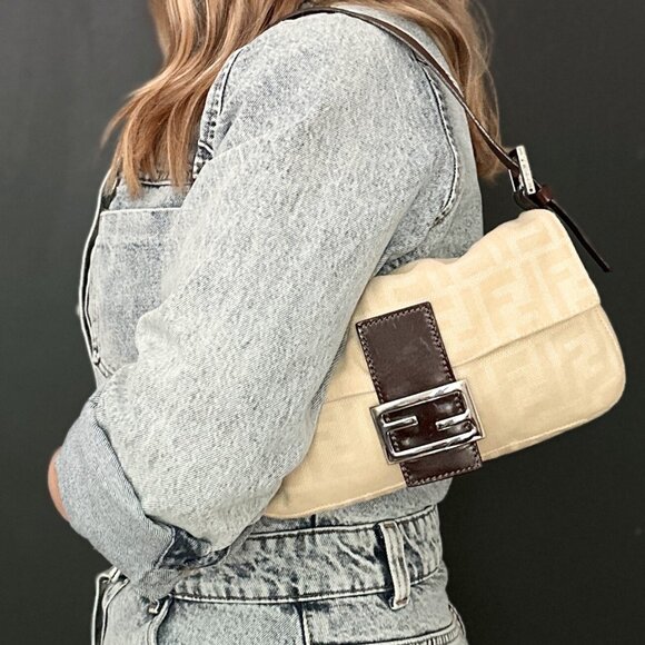 Fendi Vintage Cream Zucca Baguette - Picture 8 of 9